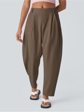 Halara Flex™ Mid Rise Pocket Barrel
Leg Work Pants